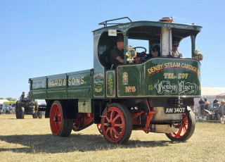 rempstone-steam-lorry.jpg