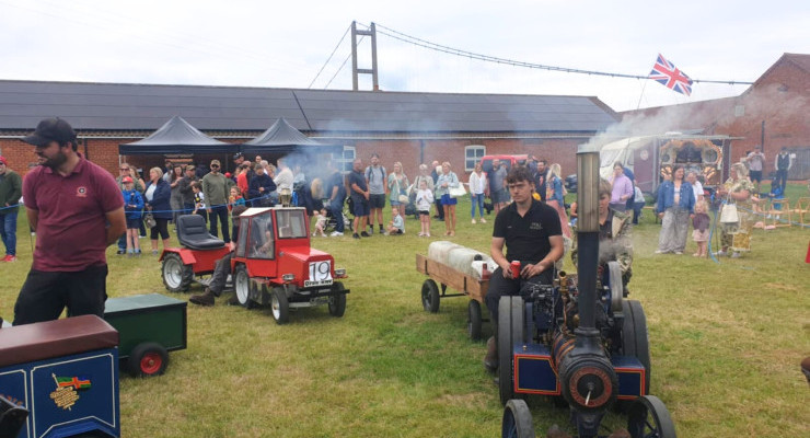 Humber Bridge Steam Rally