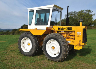 border-heavyweights-tractors.jpg