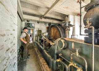 exploring-the-blists-hill-engines.jpg