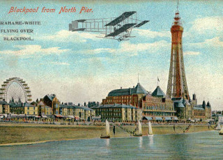 grahame-white-over-blackpool-1910.jpg