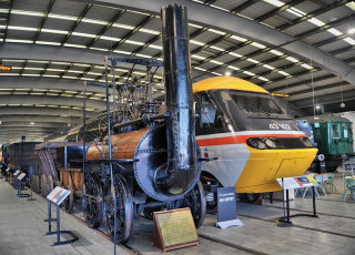 locomotion-with-waggons-and-hst-side-by-side-in-nrm-locomotion-old-shed-at-shildon.jpg