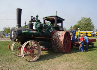 old-threshers-reunion.jpg