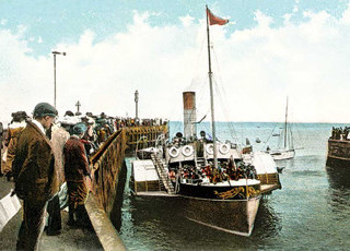 steam-tug-frenchman-at-bridlington-c1910.jpg