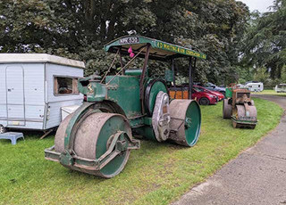 tractorfest-the-roller-year.jpg